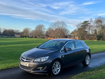 Used Vauxhall Astra 2013 for sale - 76945631: Photo