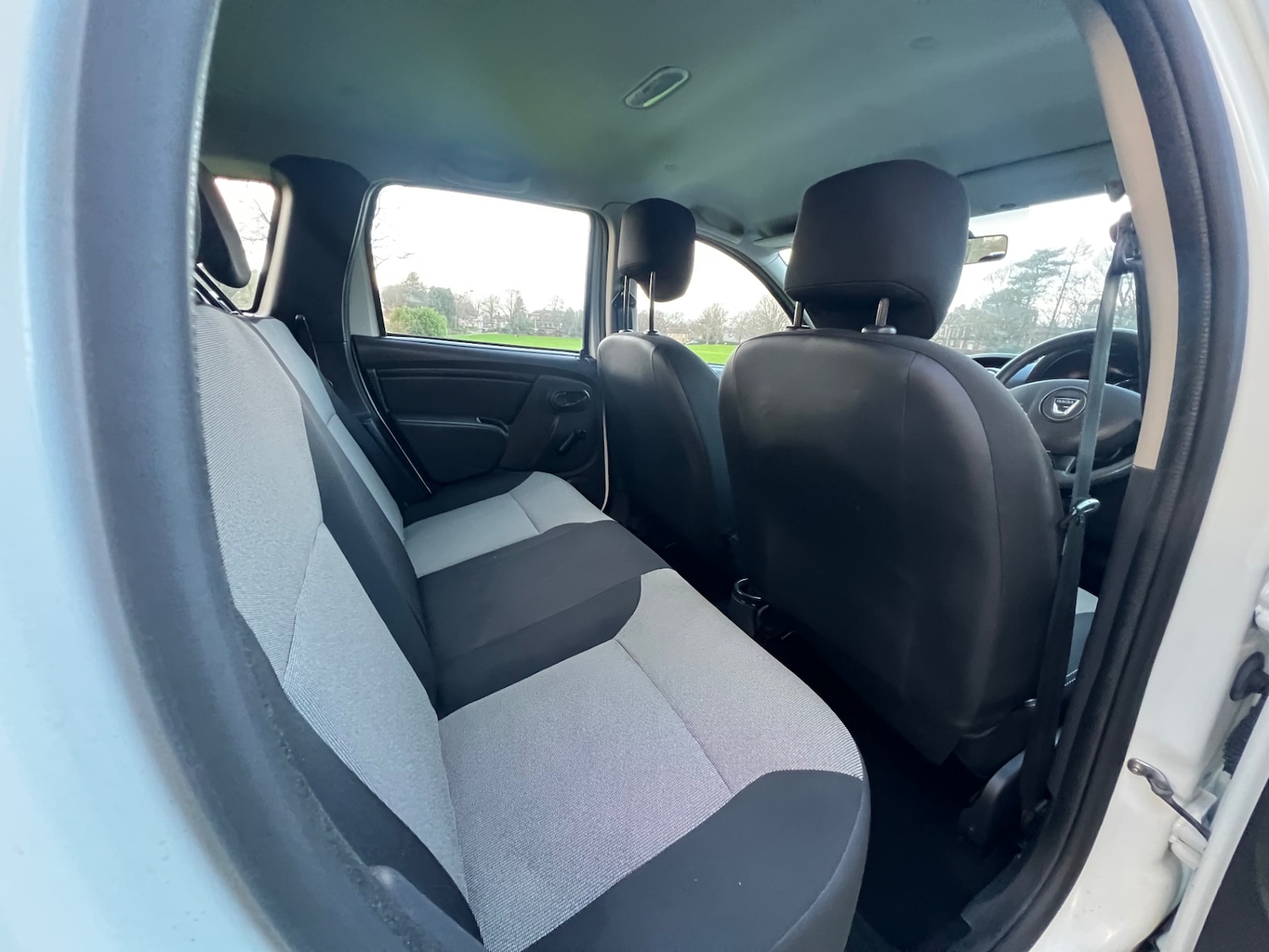 Used Dacia Duster 2015 for sale - 76893208: Photo 12