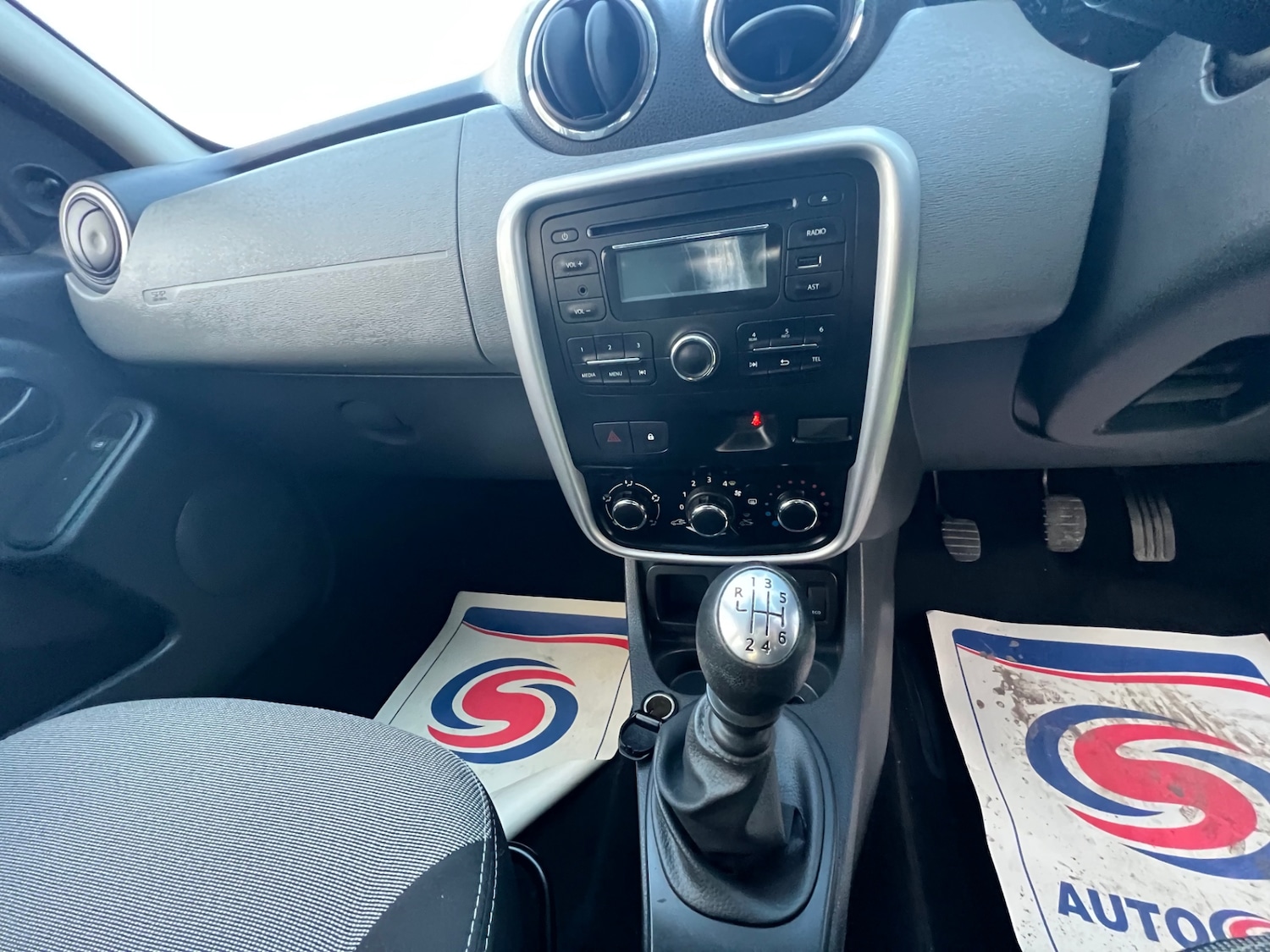 Used Dacia Duster 2015 for sale - 76893208: Photo 16