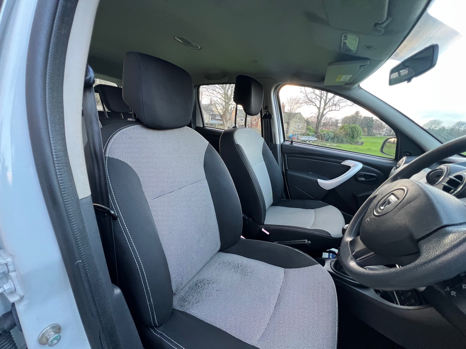 Used Dacia Duster 2015 for sale - 76893208: Photo 19