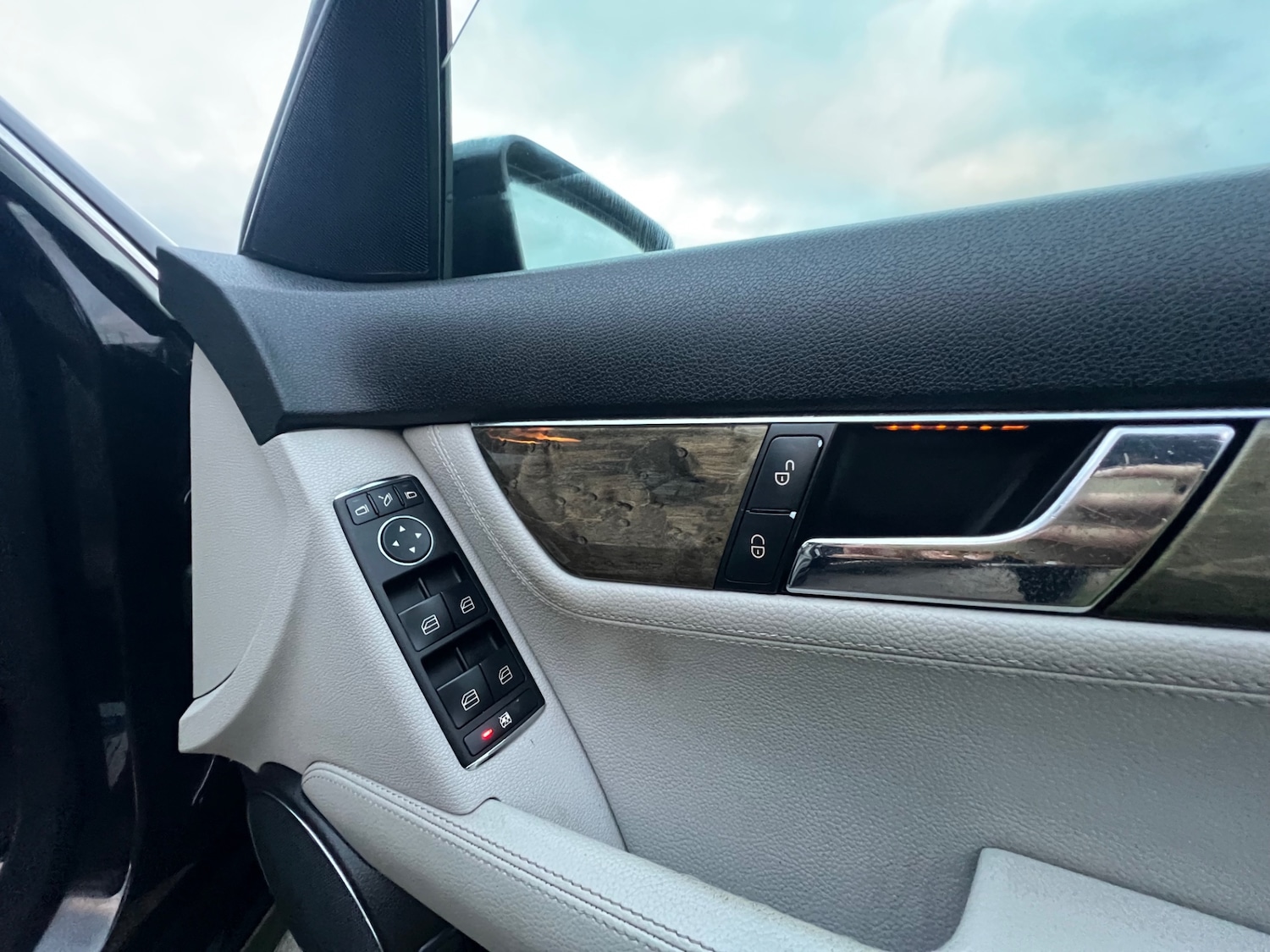 Used Mercedes-Benz C Class 2008 for sale - 76882877: Photo 14