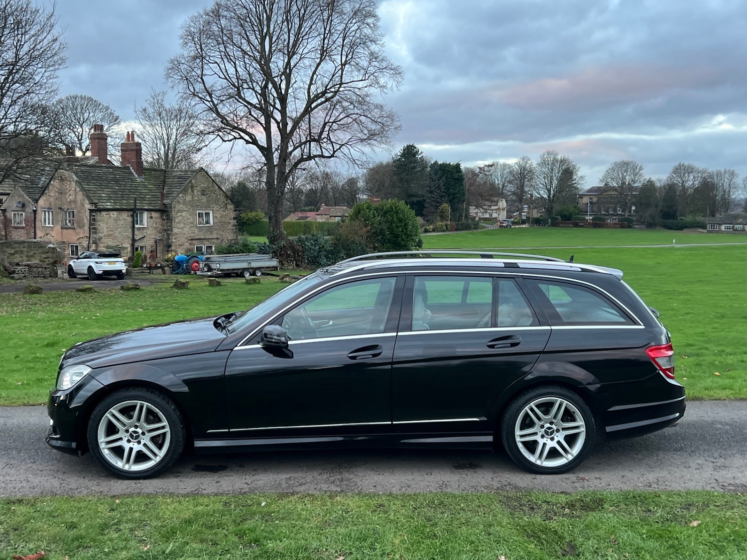 Used Mercedes-Benz C Class 2008 for sale - 76882877: Photo 4