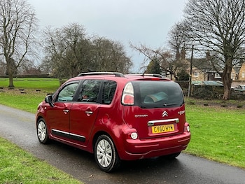 Used Citroen C3 Picasso 2011 for sale - 76638786: Photo