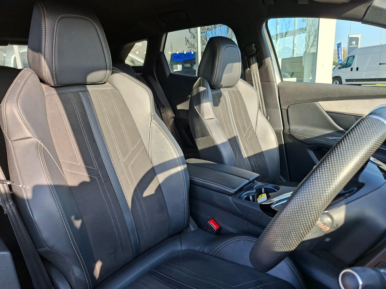 Used Peugeot 3008 2021 for sale - 77783122: Photo 17