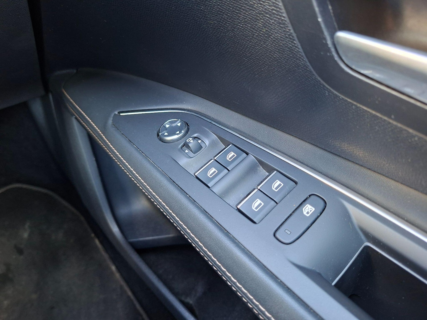 Used Peugeot 3008 2021 for sale - 77783122: Photo 27