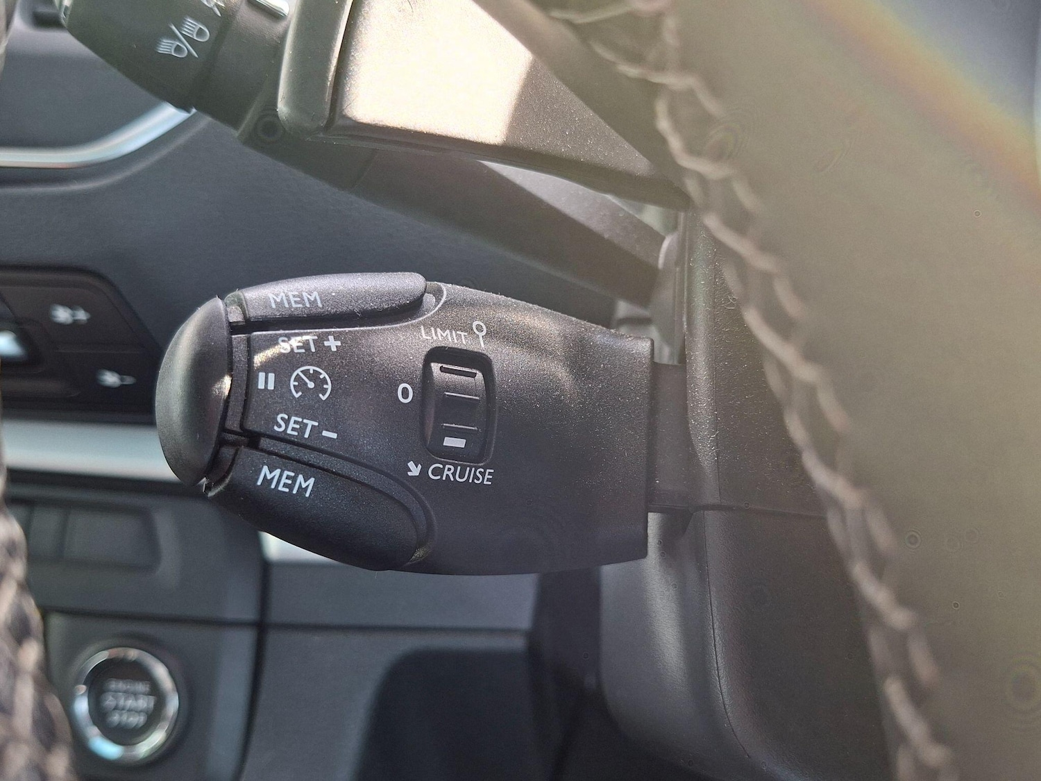 Used Peugeot Traveller 2020 for sale - 77413181: Photo 19