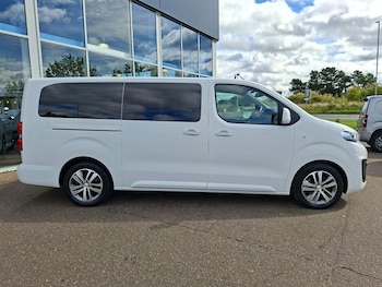 Used Peugeot Traveller 2020 for sale - 77413181: Photo