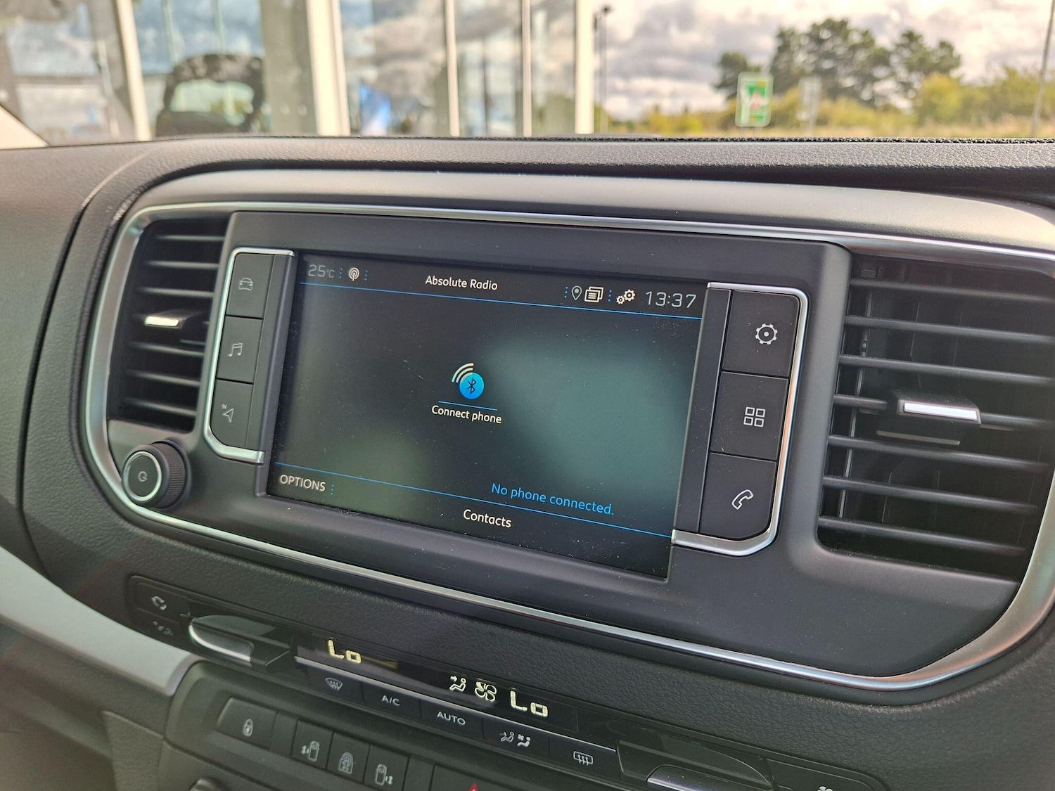 Used Peugeot Traveller 2020 for sale - 77413181: Photo 34