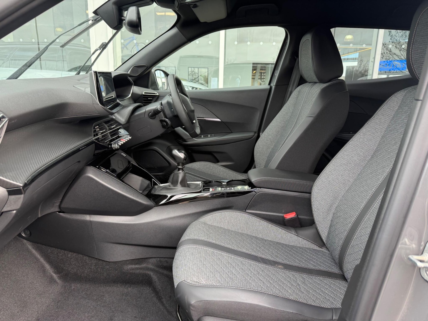 Used Peugeot 2008 for sale - 77883418: Photo 3