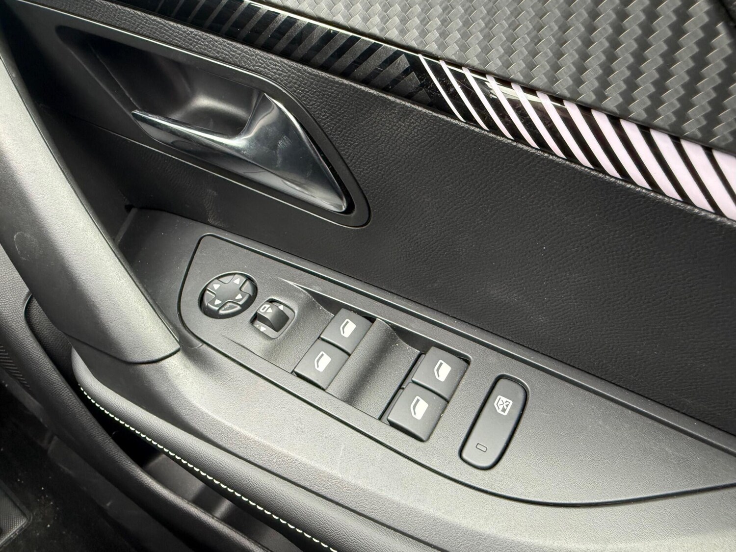 Used Peugeot 2008 for sale - 77883418: Photo 43