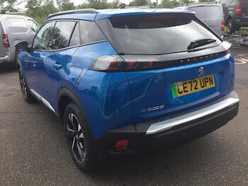 Used Peugeot E-2008 2022 for sale - 78860064: Photo
