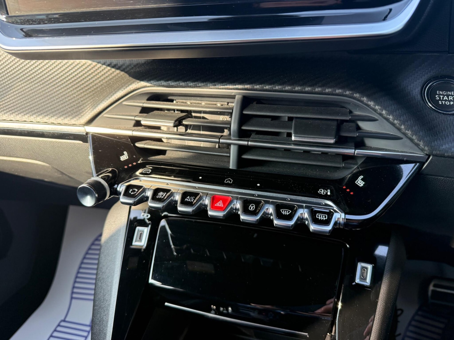 Used Peugeot 2008 2024 for sale - 77768993: Photo 11