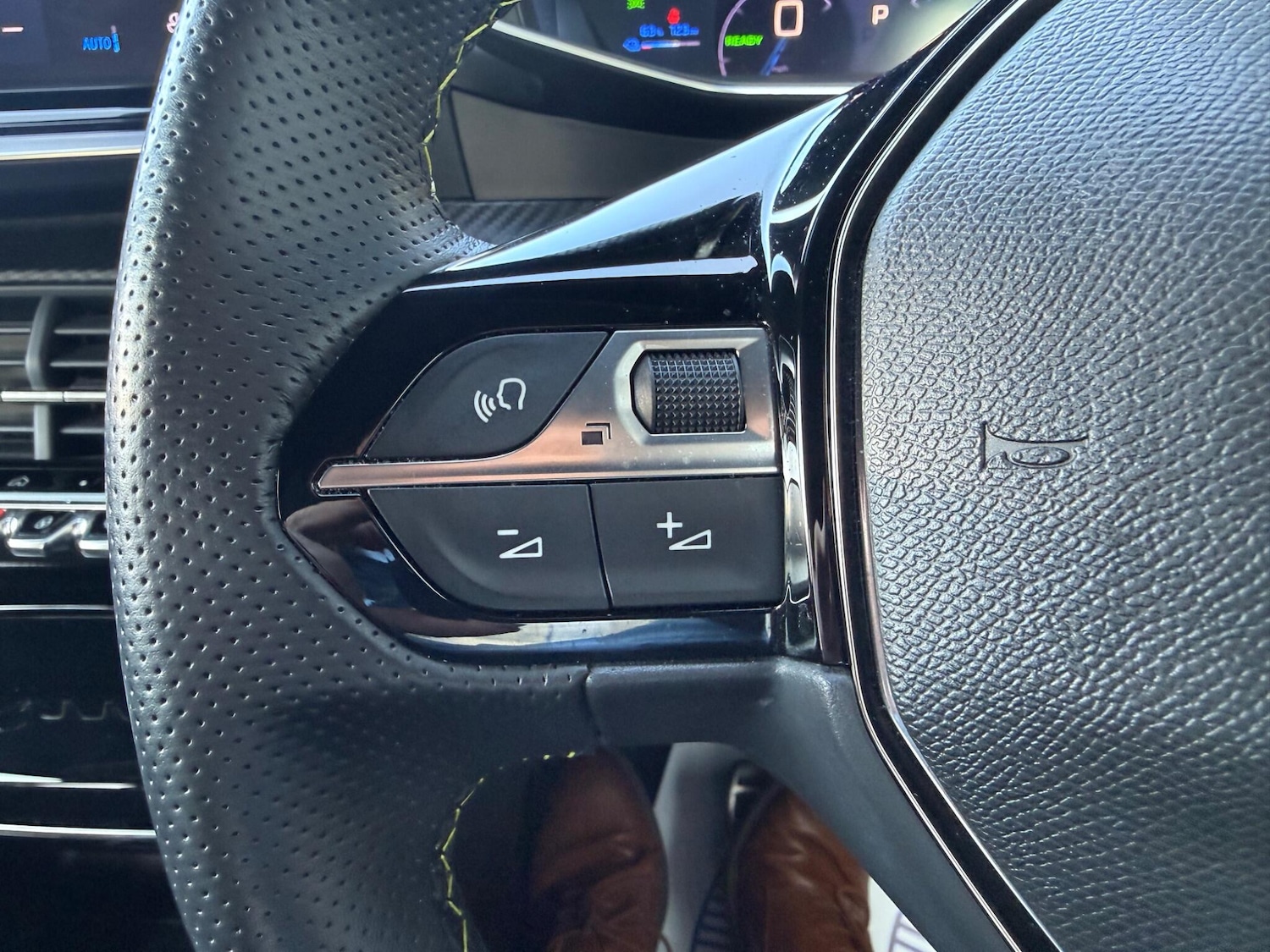 Used Peugeot 2008 2024 for sale - 77768993: Photo 16