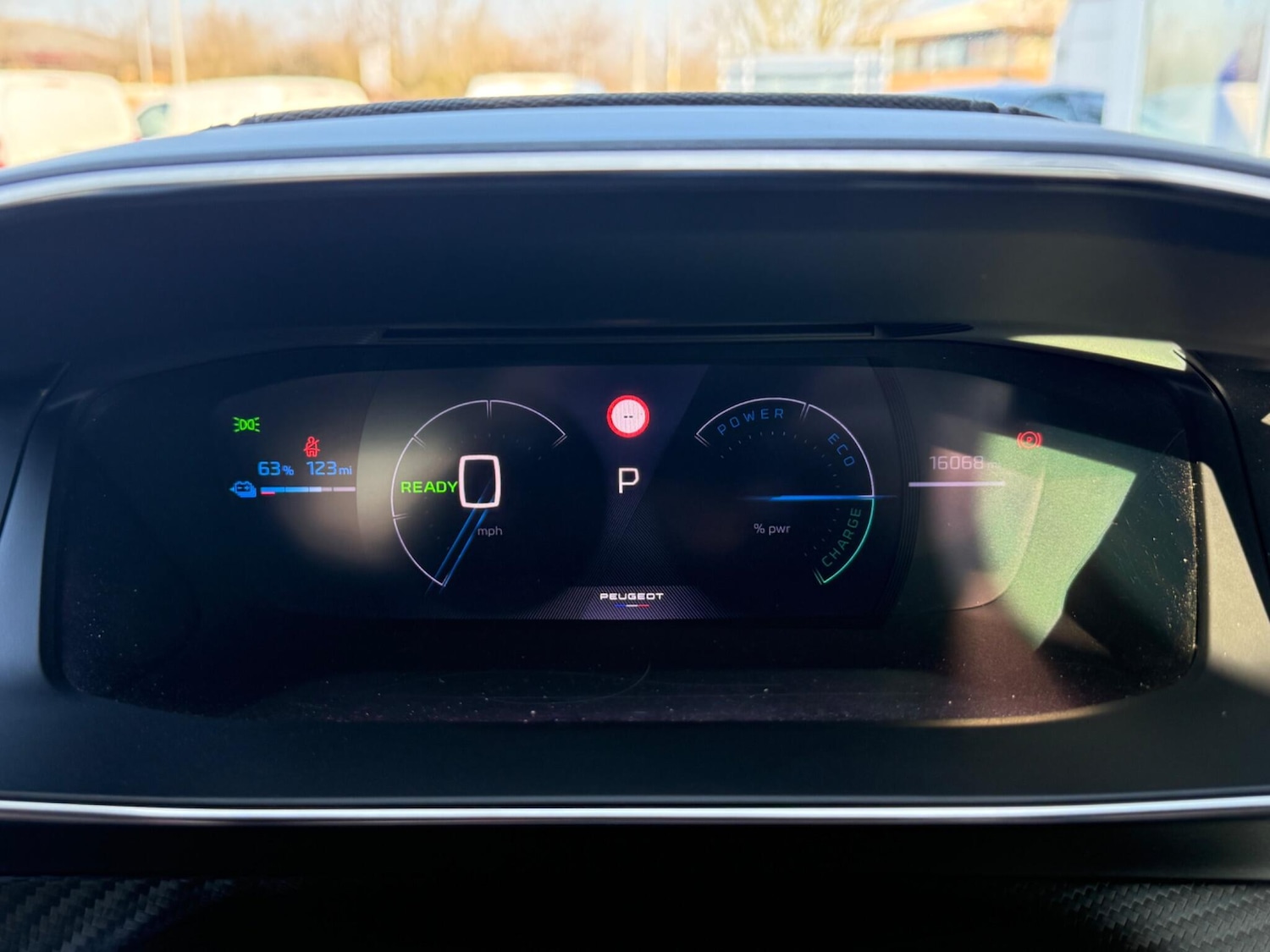 Used Peugeot 2008 2024 for sale - 77768993: Photo 30