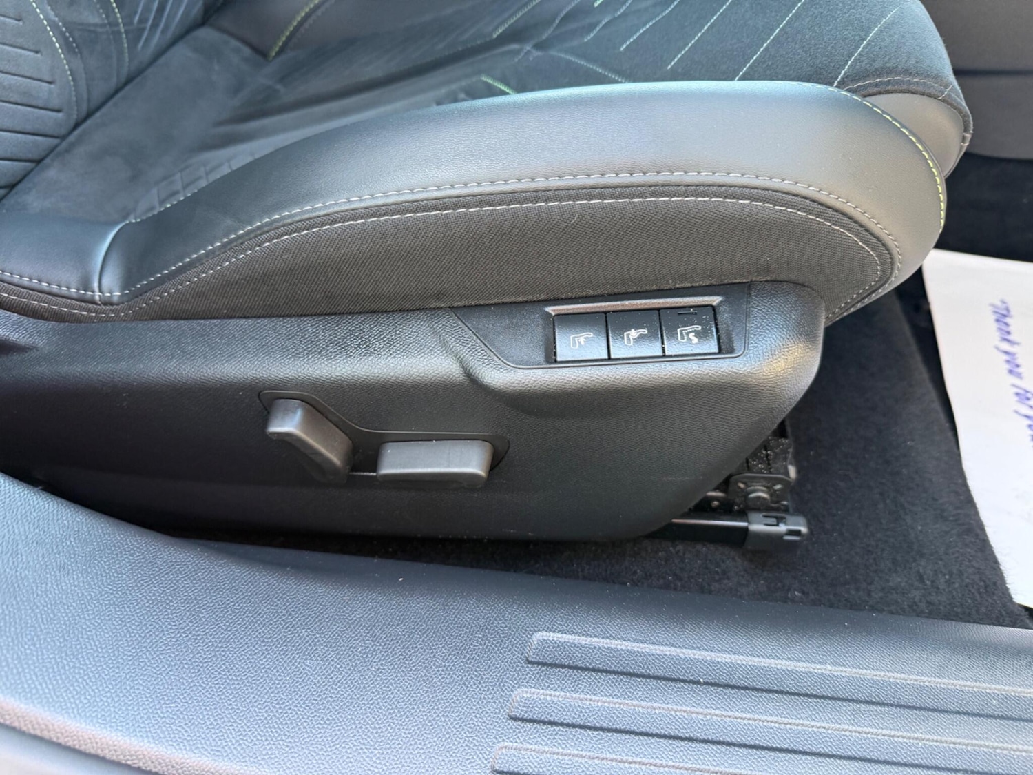 Used Peugeot 2008 2024 for sale - 77768993: Photo 43