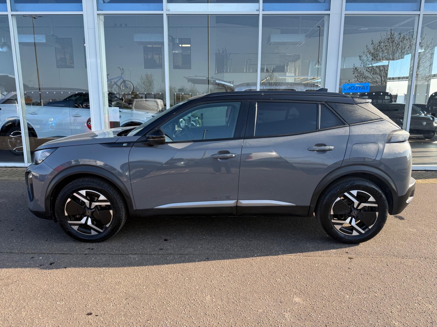 Used Peugeot 2008 2024 for sale - 77768993: Photo 7