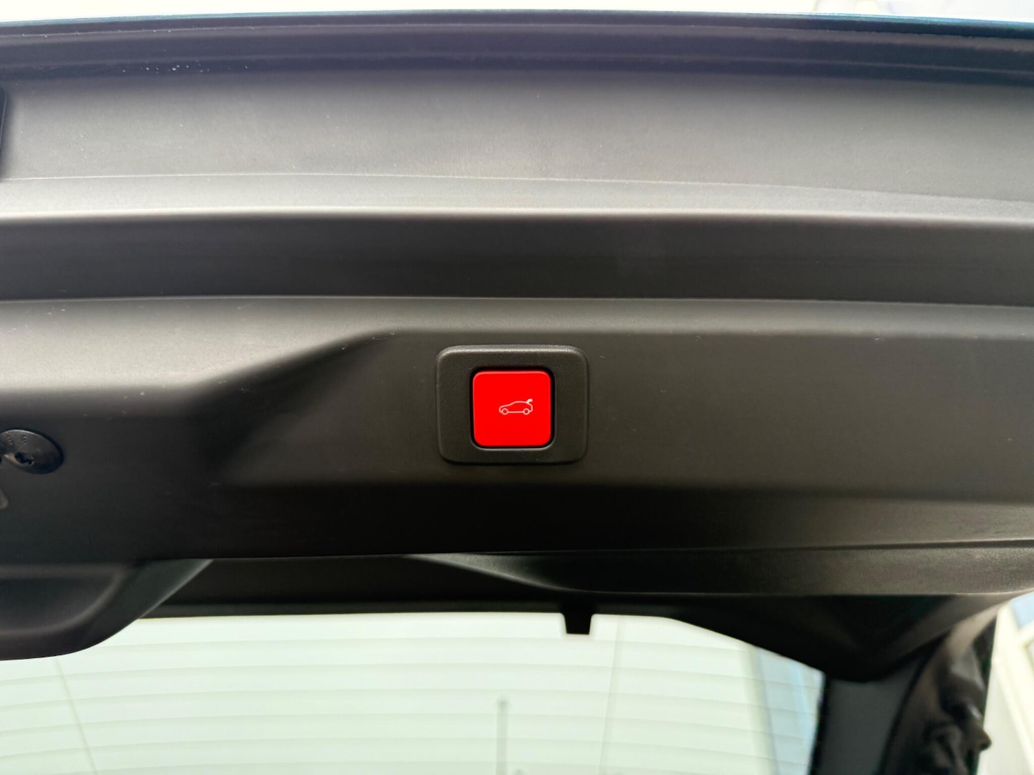 Used Peugeot E-3008 2025 for sale - 77537892: Photo 33