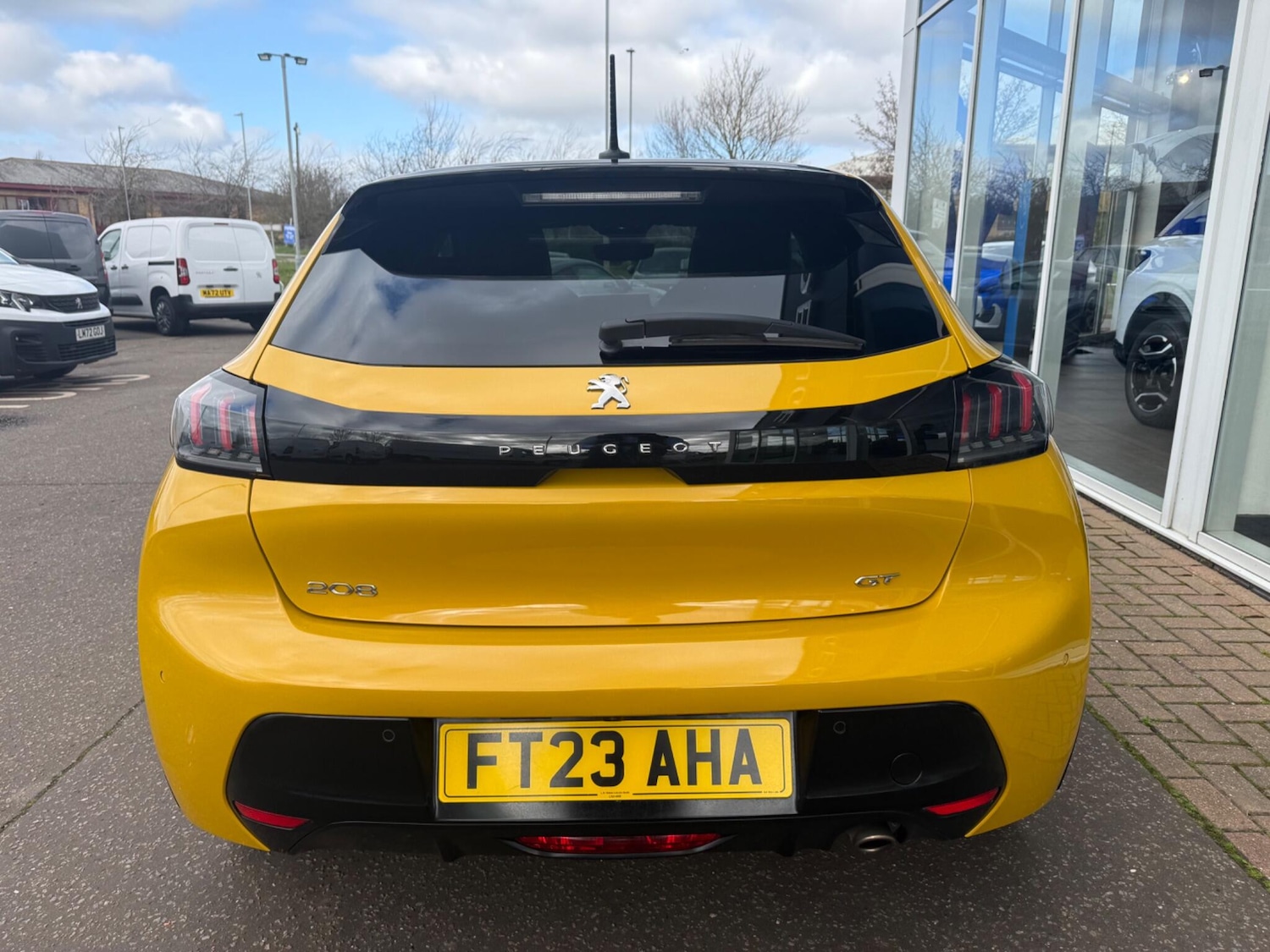 Used Peugeot 208 for sale - 77852740: Photo 10