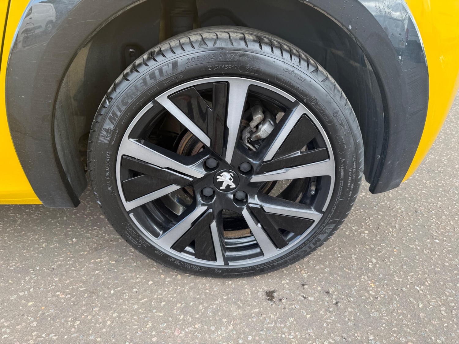 Used Peugeot 208 for sale - 77852740: Photo 24