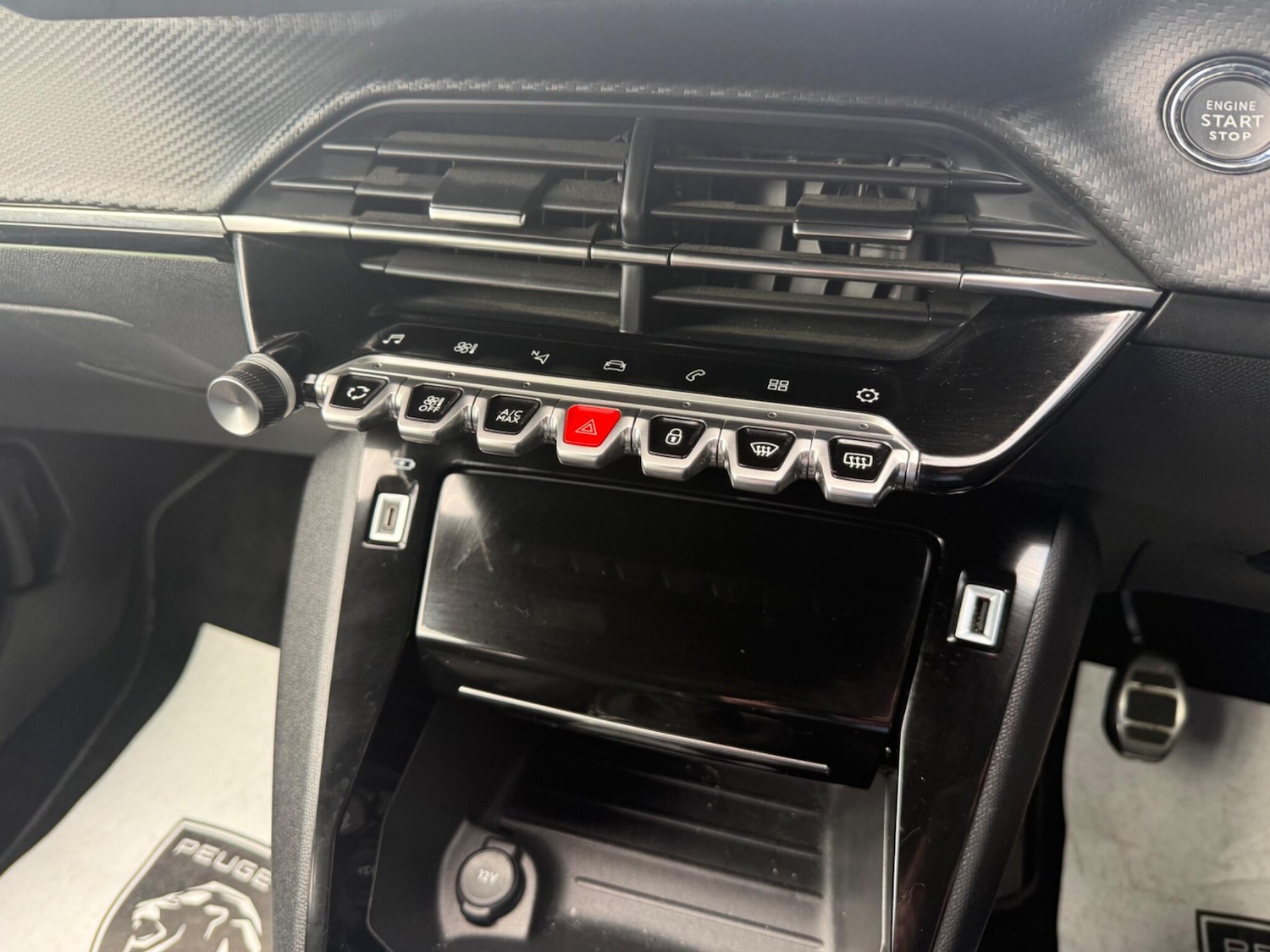 Used Peugeot 208 for sale - 77852740: Photo 35