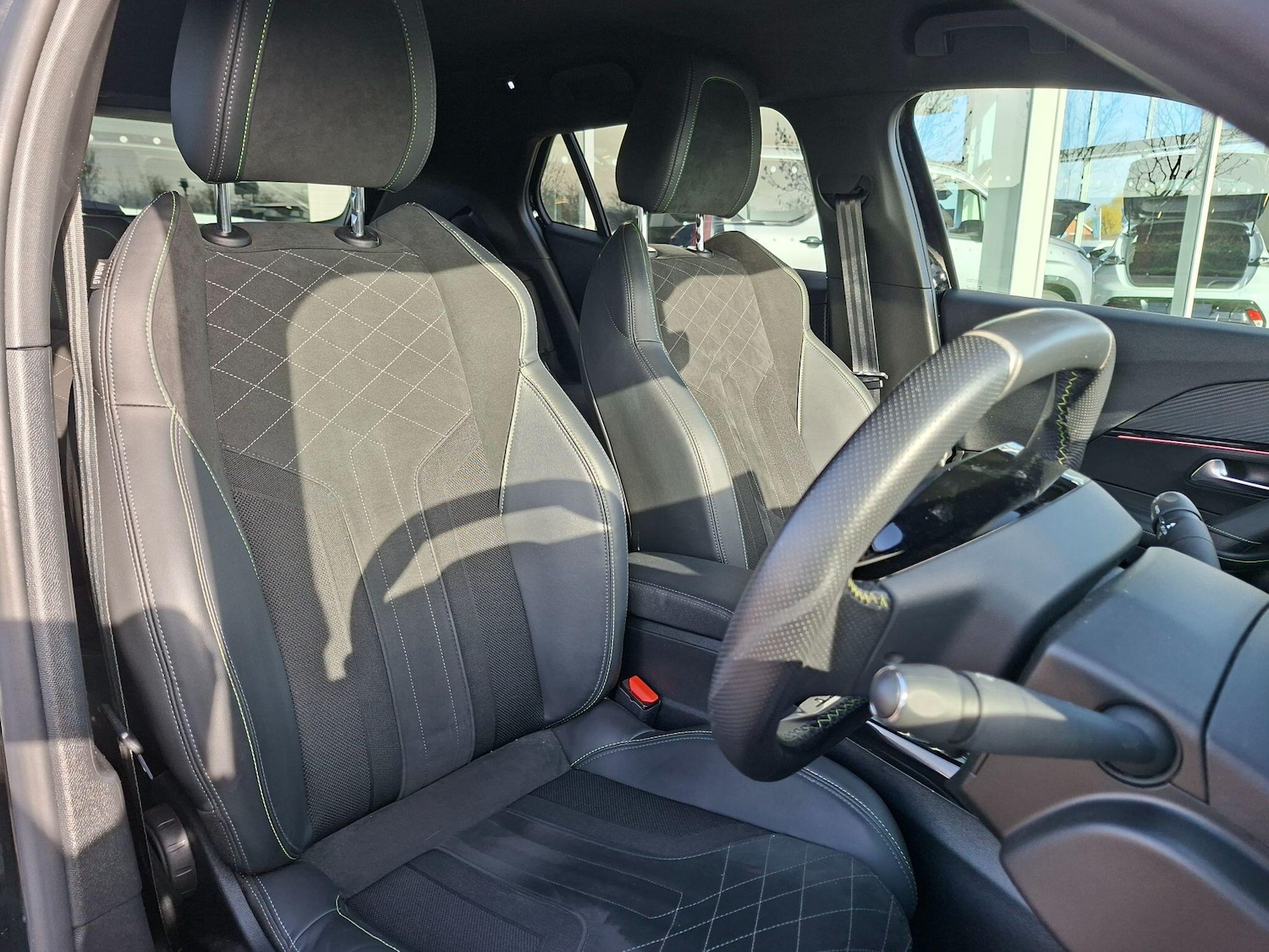 Used Peugeot 2008 2022 for sale - 77671666: Photo 18