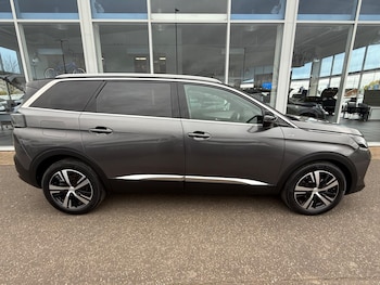 Used Peugeot 5008 2023 for sale - 78741848: Photo