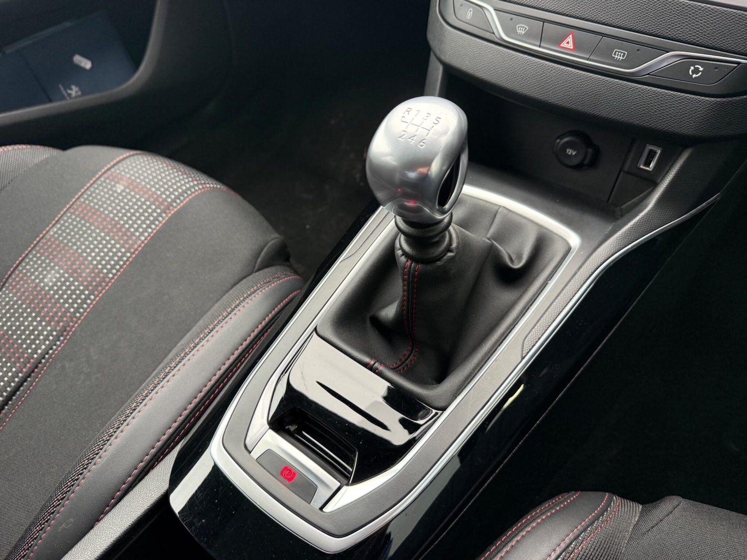 Used Peugeot 308 2019 for sale - 77783128: Photo 11