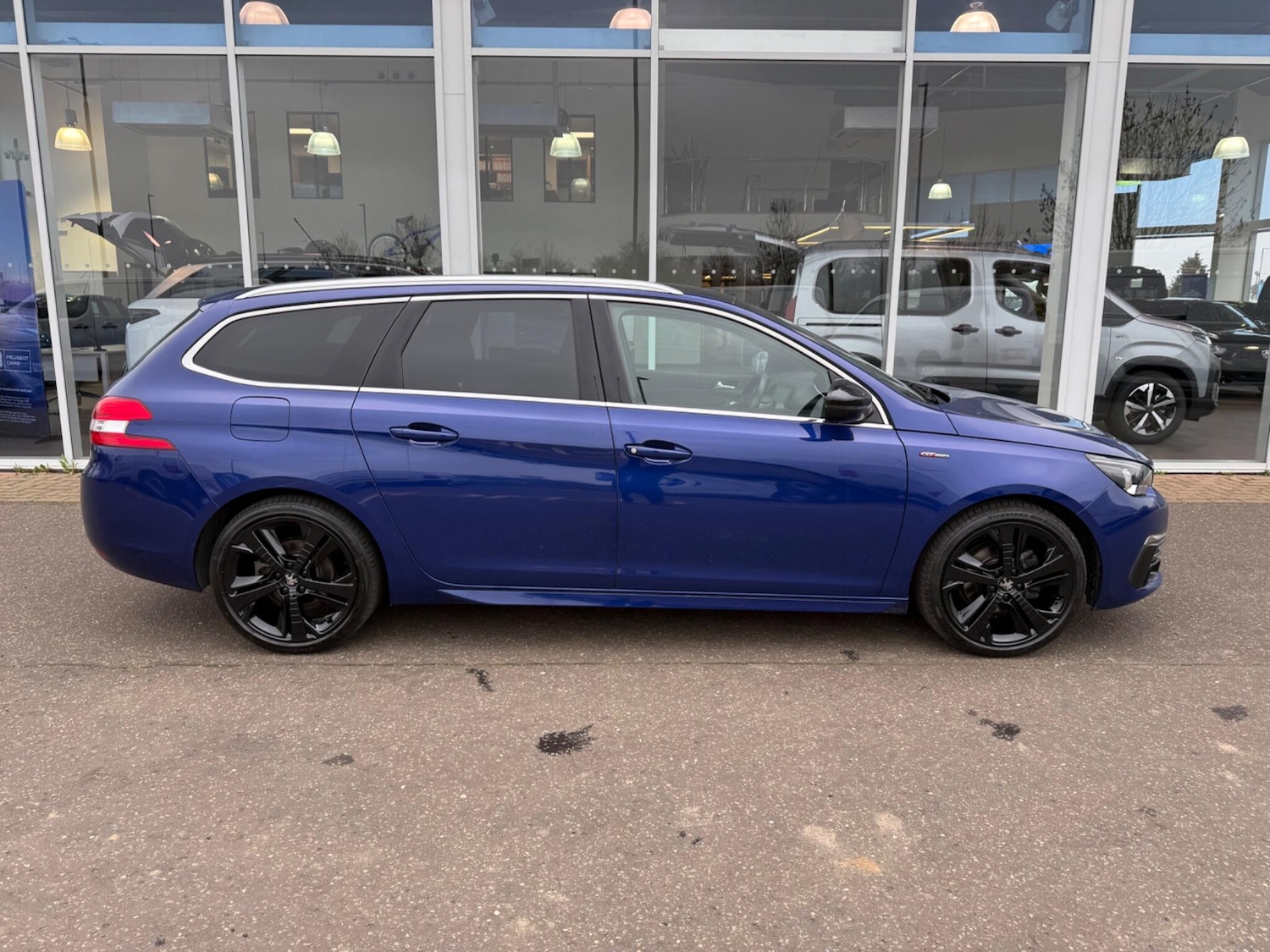 Used Peugeot 308 2019 for sale - 77783128: Photo 9