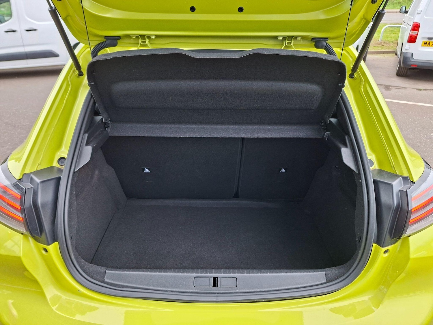 Used Peugeot 208 2024 for sale - 78115518: Photo 46