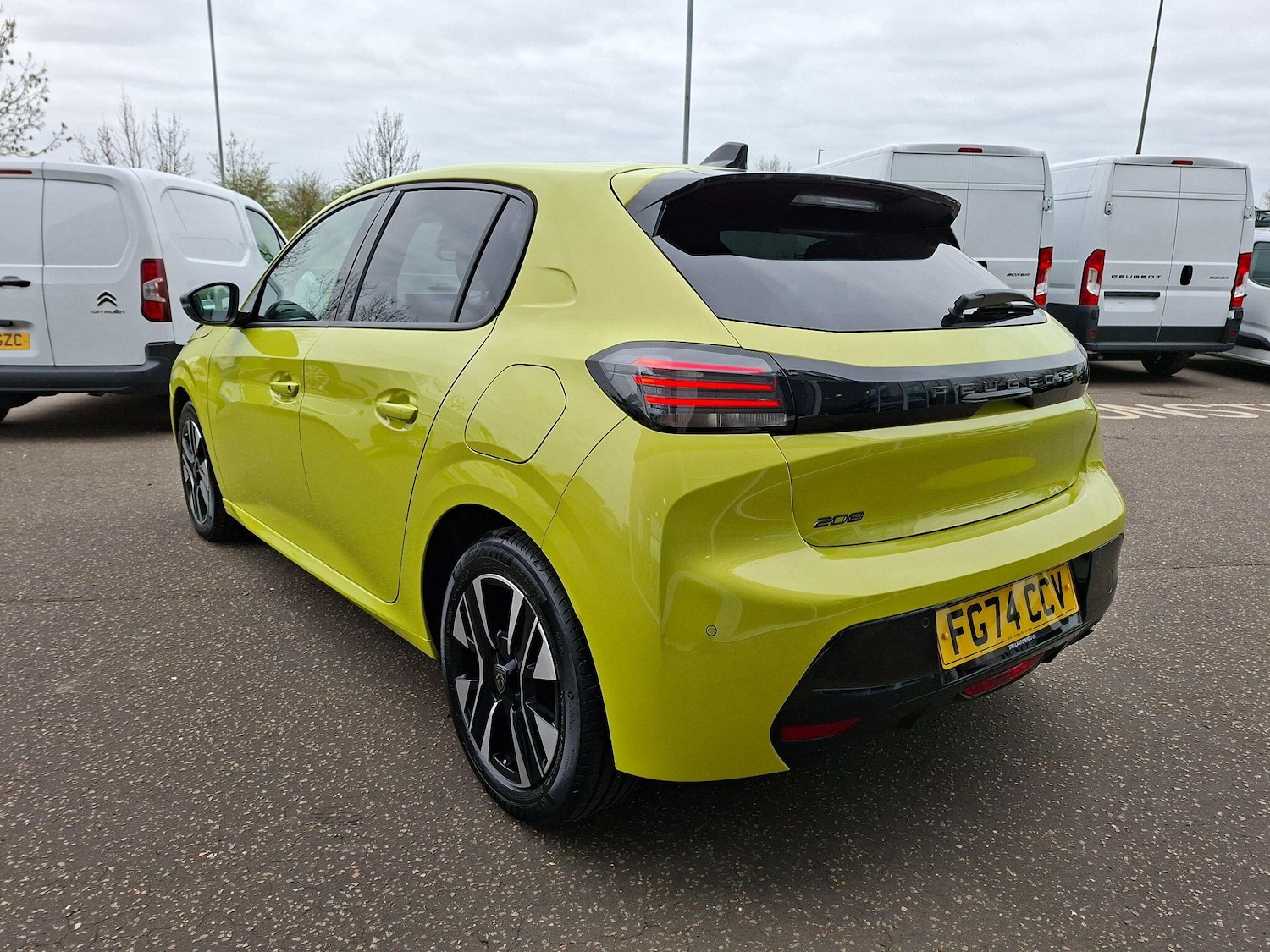 Used Peugeot 208 2024 for sale - 78115518: Photo 7