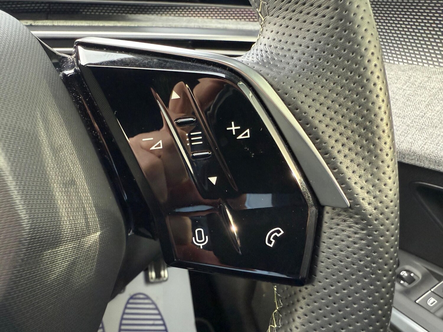 Used Peugeot 5008 2024 for sale - 77413211: Photo 16