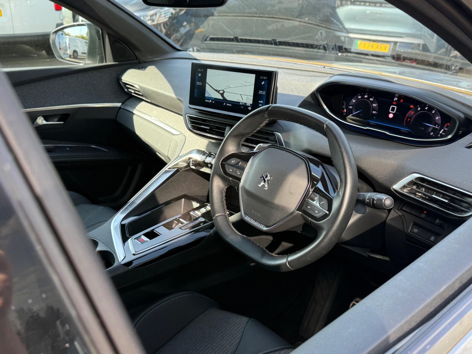 Used Peugeot 3008 2023 for sale - 77413213: Photo 10