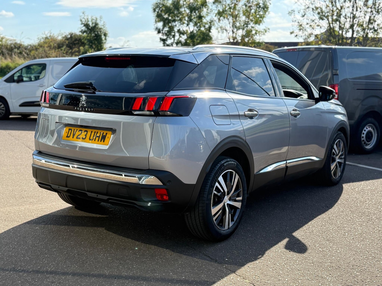 Used Peugeot 3008 2023 for sale - 77413213: Photo 8