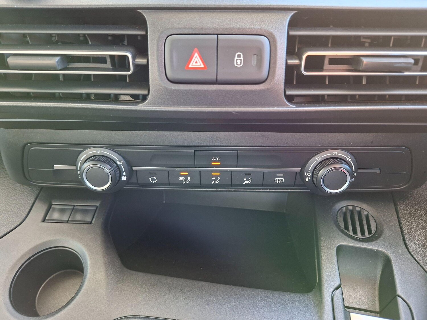 Used Peugeot Rifter 2020 for sale - 77413198: Photo 15