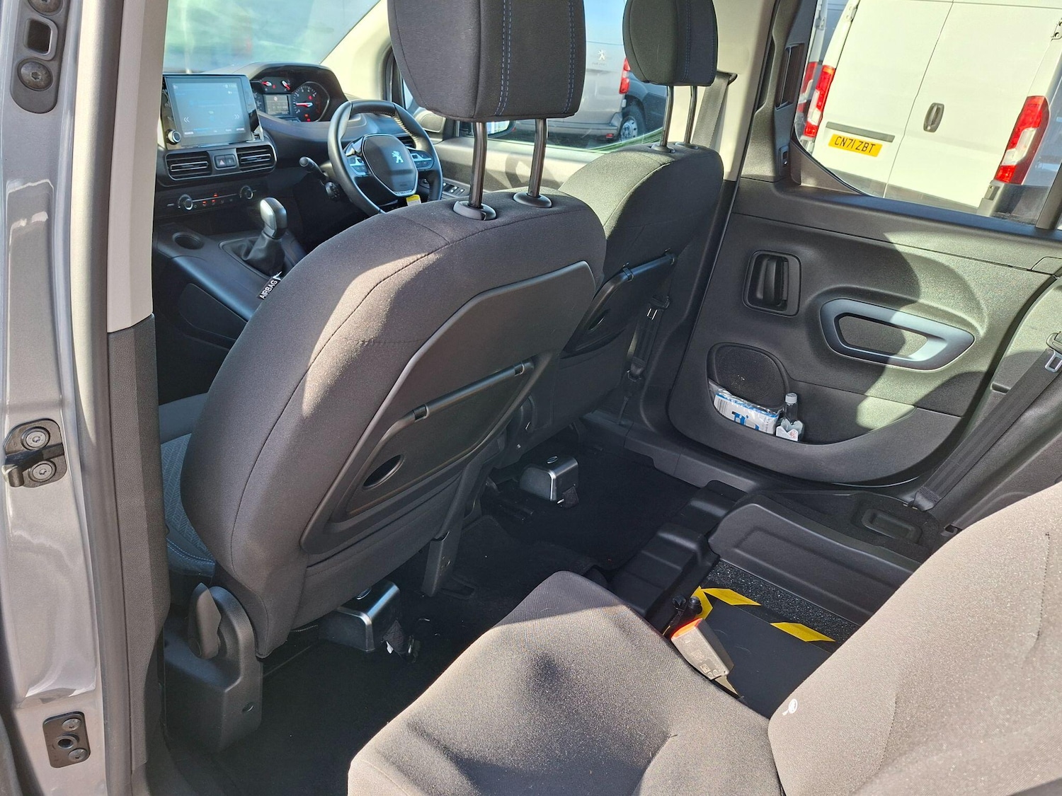 Used Peugeot Rifter 2020 for sale - 77413198: Photo 60