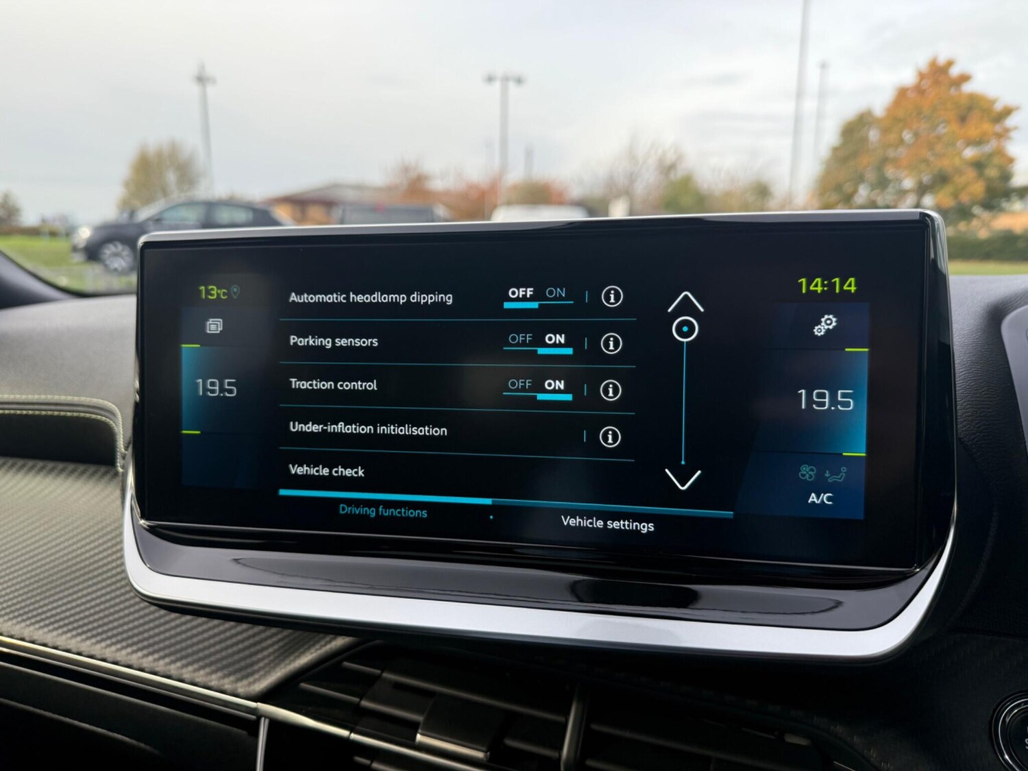 Used Peugeot 2008 2022 for sale - 77413191: Photo 29