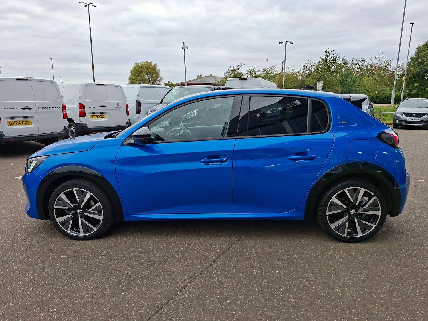 Used Peugeot 208 2023 for sale - 77413183: Photo 11