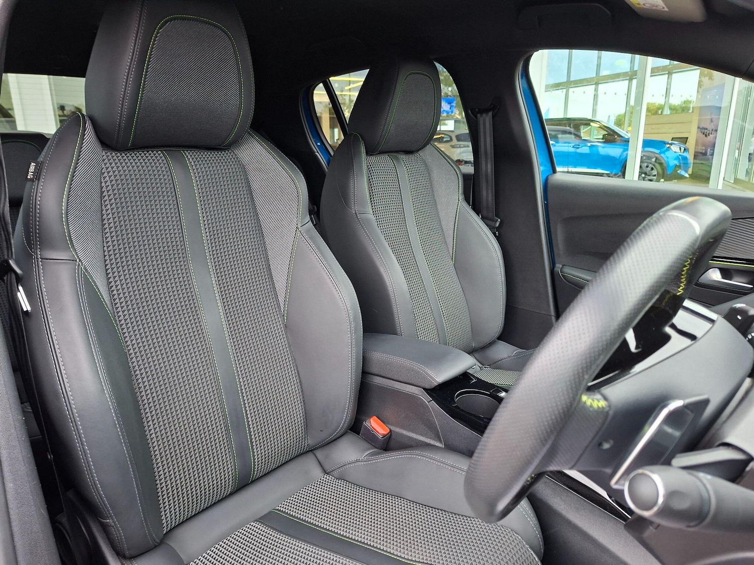 Used Peugeot 208 2023 for sale - 77413183: Photo 18