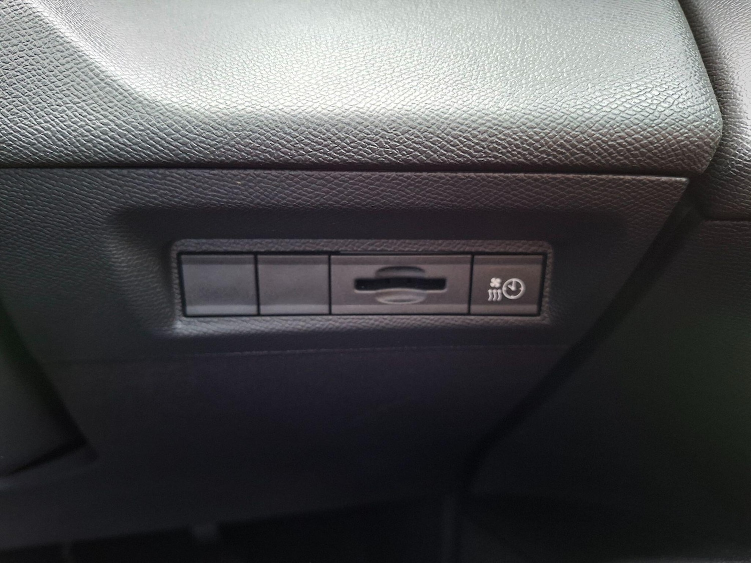 Used Peugeot 308 2024 for sale - 78115324: Photo 24