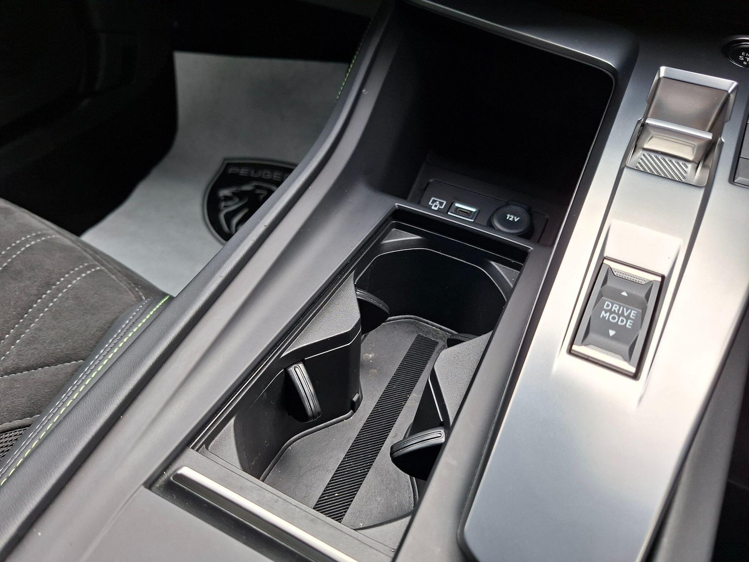 Used Peugeot 308 2024 for sale - 78115324: Photo 28