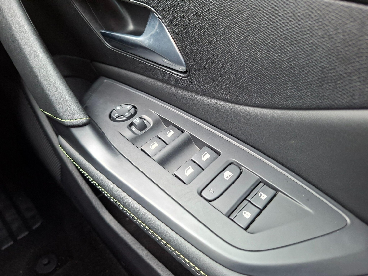 Used Peugeot 308 2024 for sale - 78115324: Photo 69