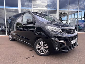 Used Peugeot Traveller 2023 for sale - 79669597: Photo