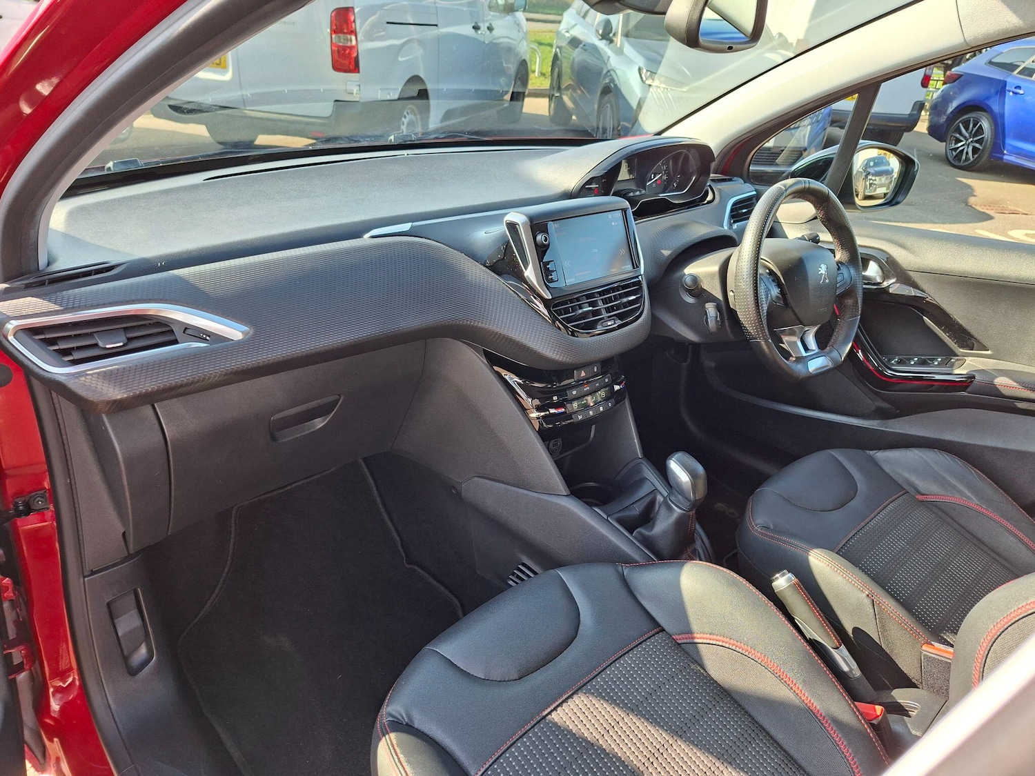 Used Peugeot 208 2018 for sale - 77768239: Photo 15