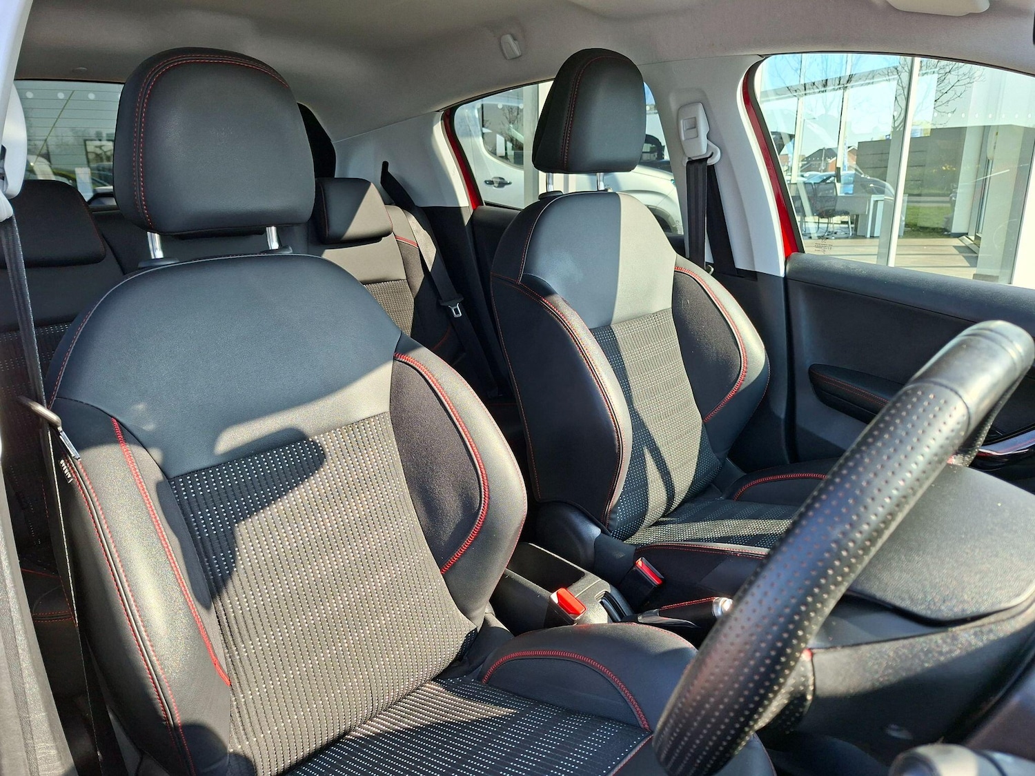 Used Peugeot 208 2018 for sale - 77768239: Photo 16