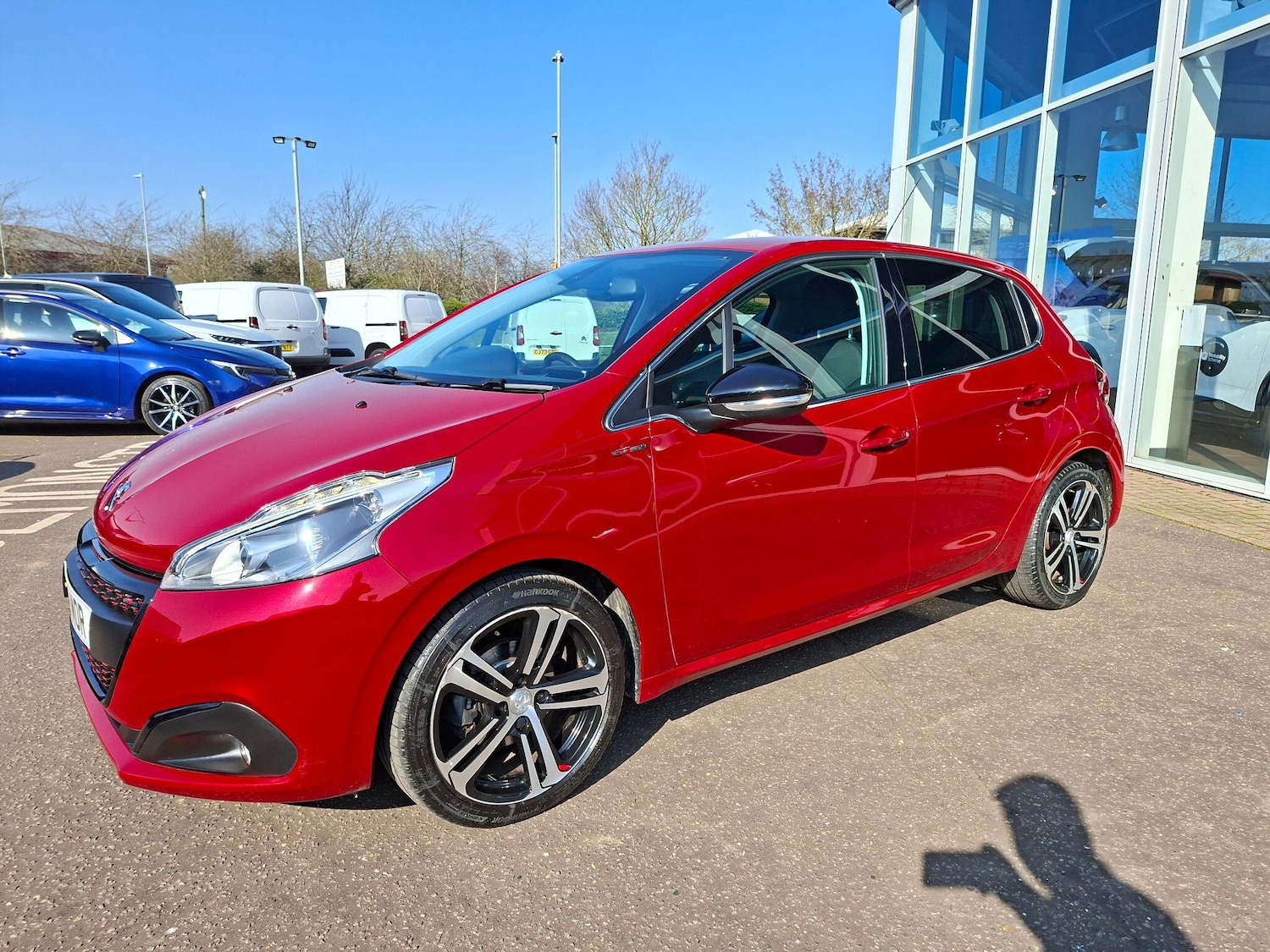 Used Peugeot 208 2018 for sale - 77768239: Photo 9