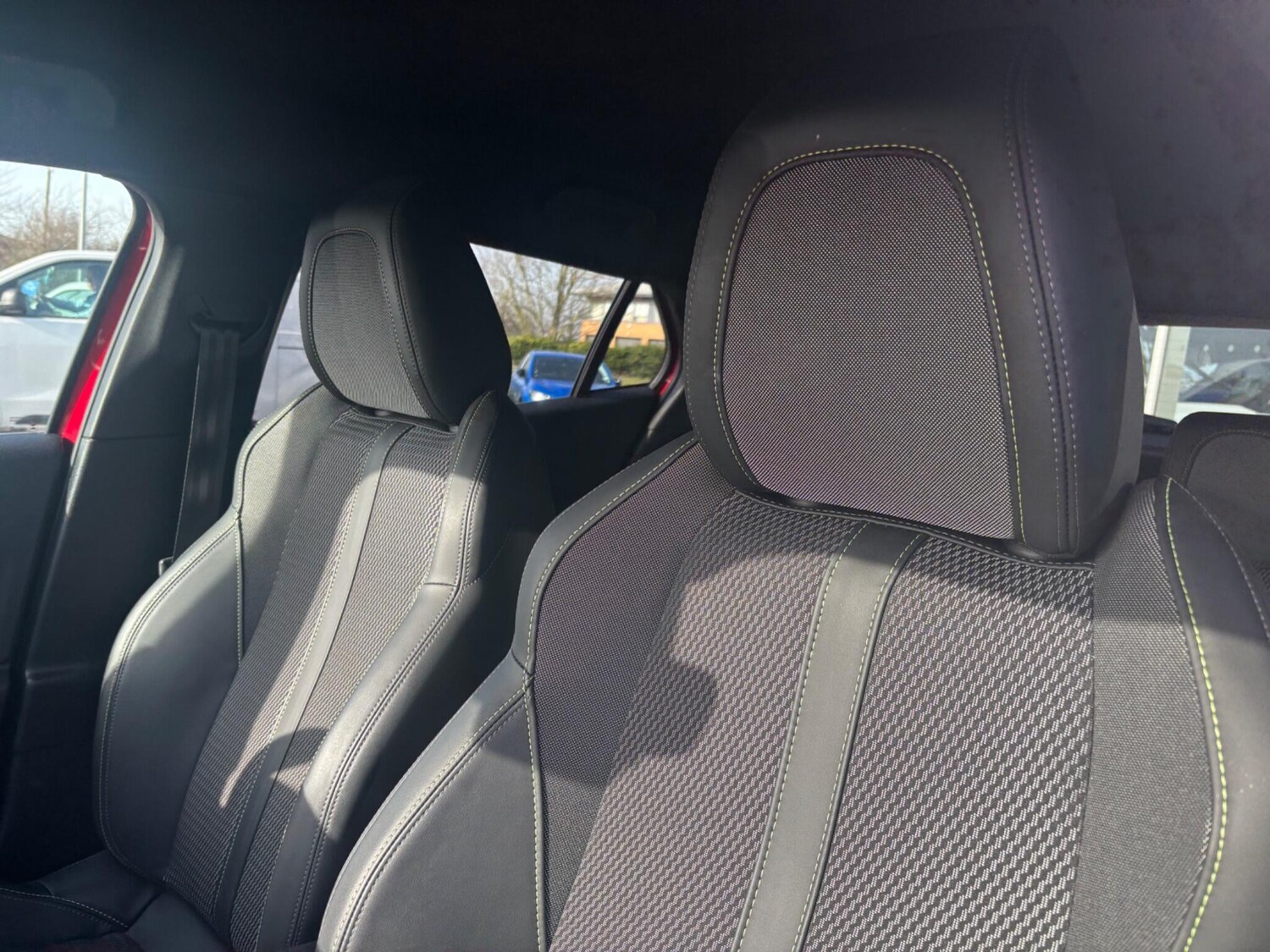 Used Peugeot E-2008 2024 for sale - 77671173: Photo 34