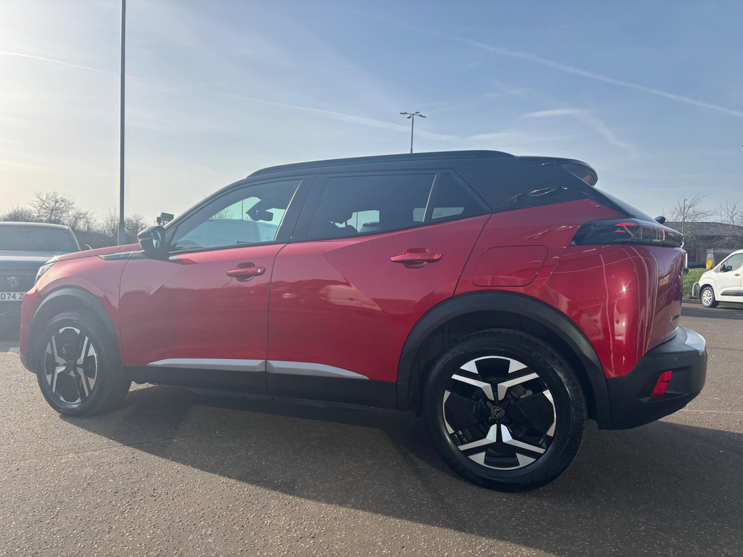 Used Peugeot E-2008 2024 for sale - 77671173: Photo 9