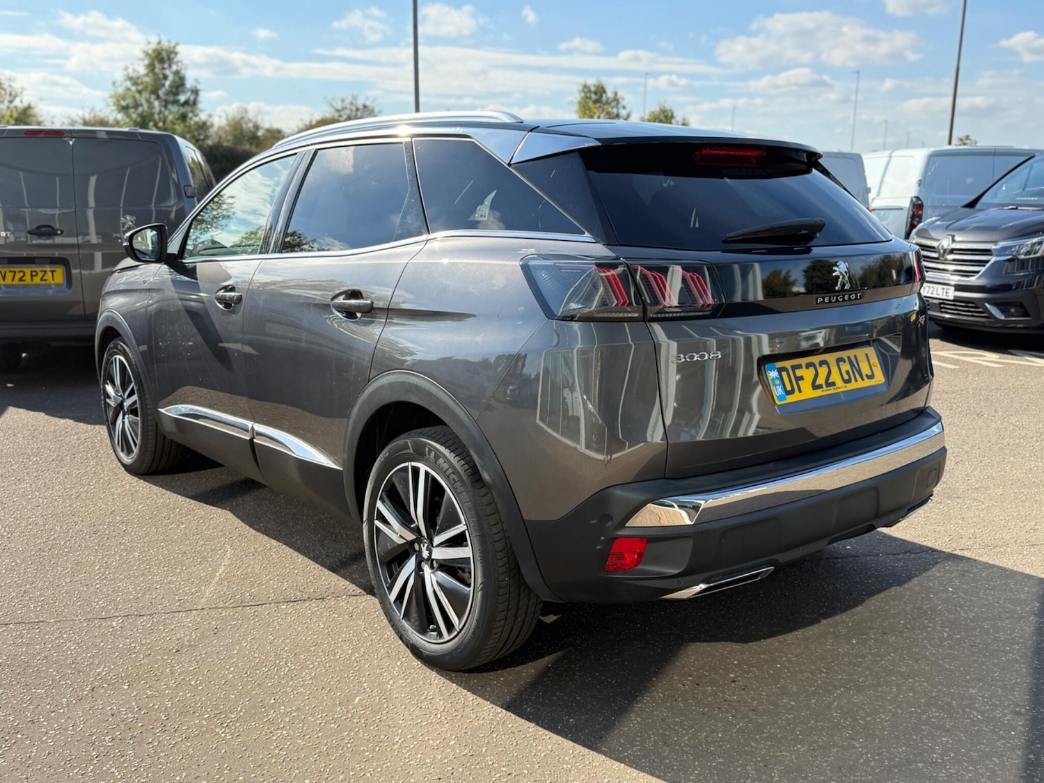 Used Peugeot 3008 2022 for sale - 77413186: Photo 6