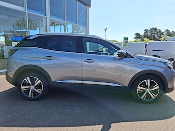 Used Peugeot 3008 2023 for sale - 78547950: Photo