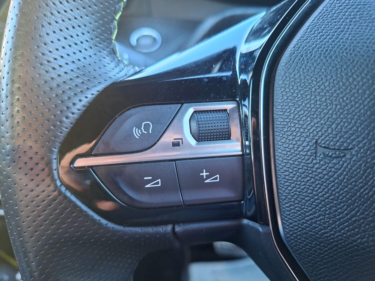 Used Peugeot 208 2021 for sale - 77413179: Photo 26